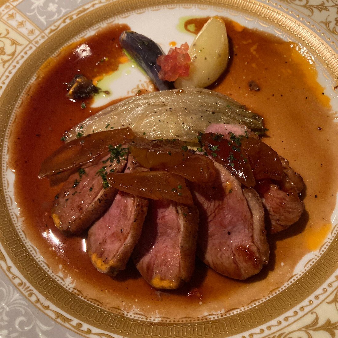 The Refectory signature dishes Duck Breast
Filet Mignon
Warm Pear Tarte